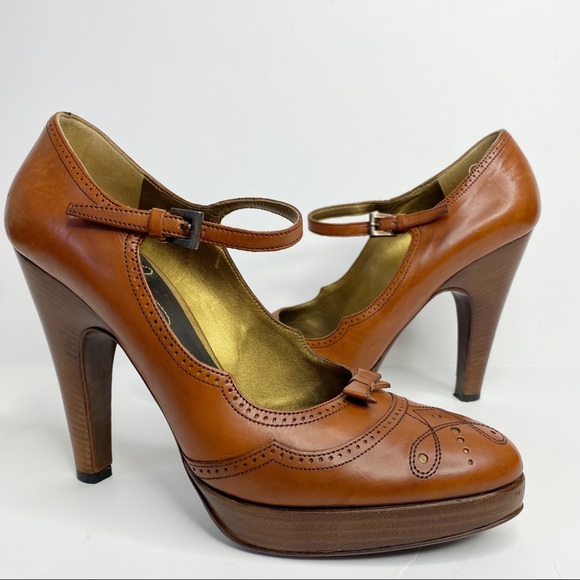 Prada Vintage Cognac Classic Almond Toe Platform - Picture 1 of 12
